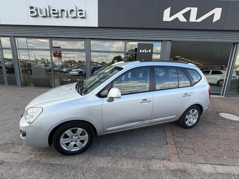 Kia Carens
