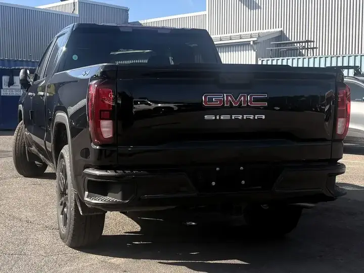 GMC Sierra 1500 2026 photo 5
