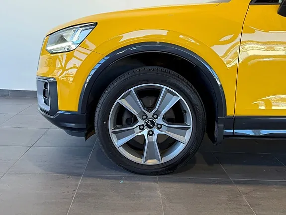 Audi Q2 2017 photo 2