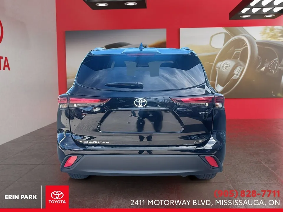 Toyota Highlander 2026 photo 3
