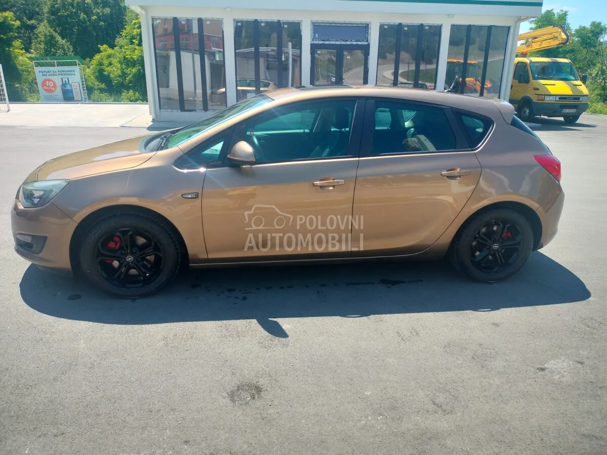 Opel Astra