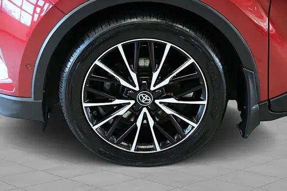 Toyota C-Hr 2018 photo 2