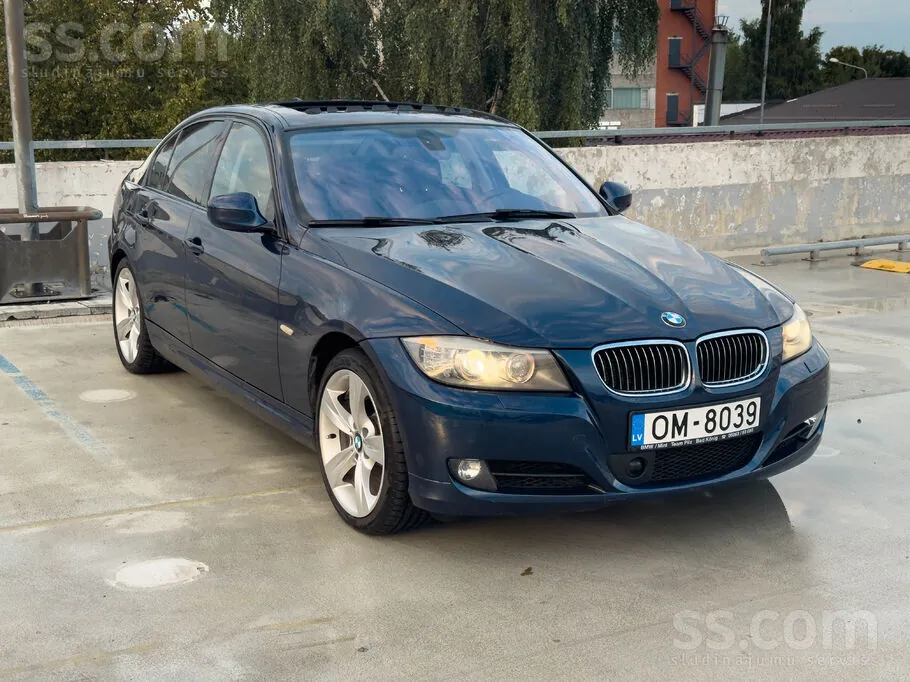 BMW 330