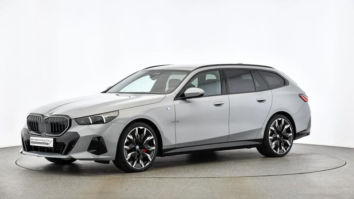 BMW 5 Series 2025 photo 5
