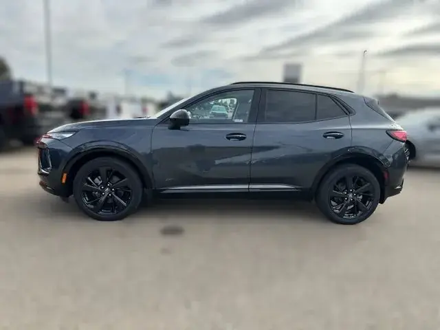 Buick Envision 2026 photo 2