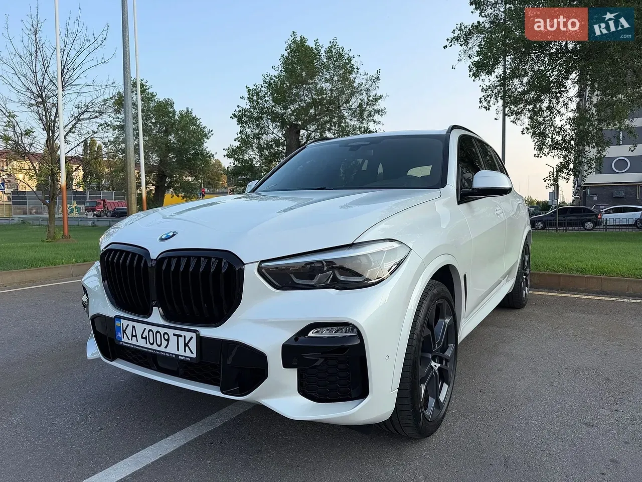 BMW X5 2019 photo 4