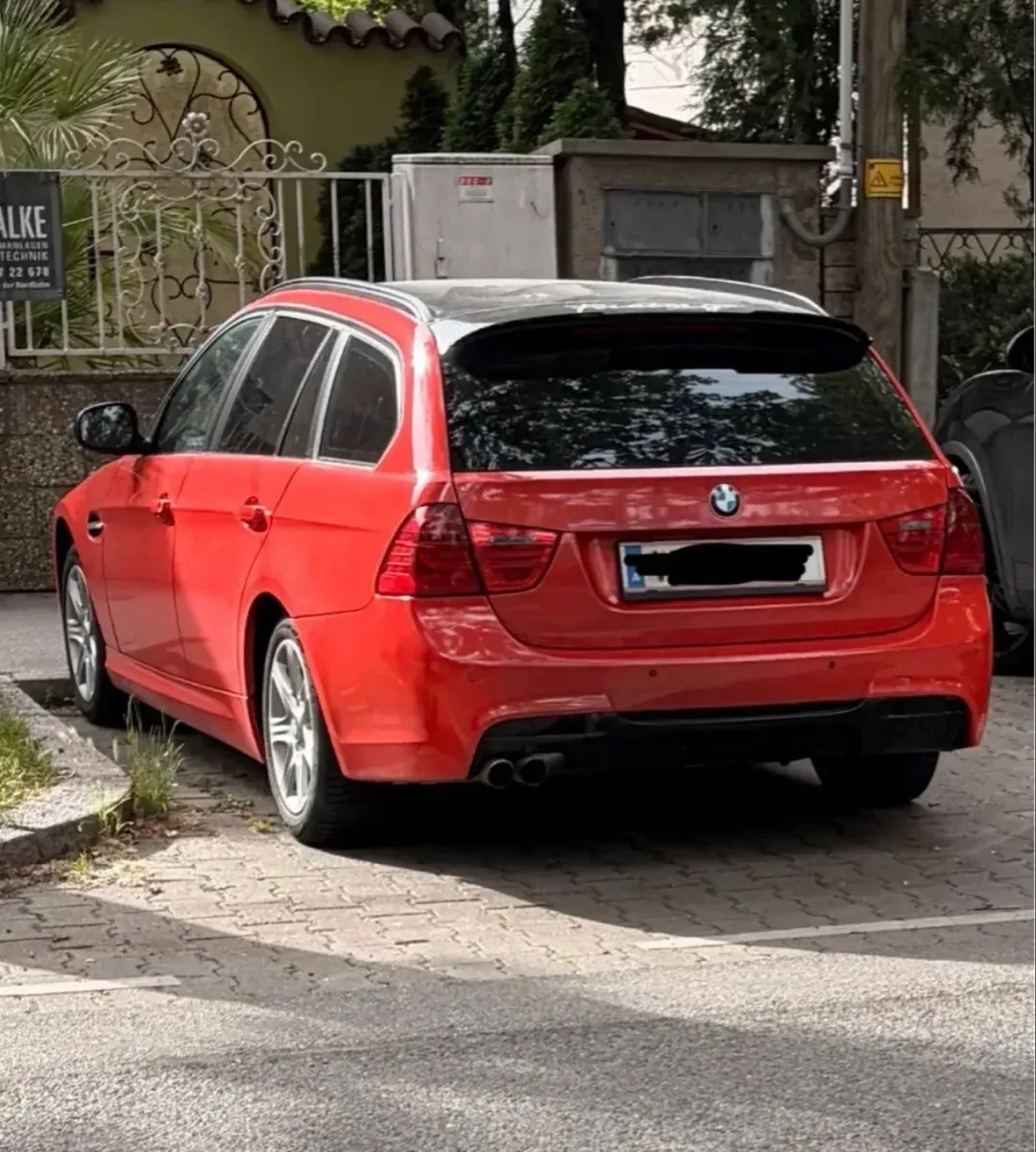 BMW 3 Series 2009 photo 3