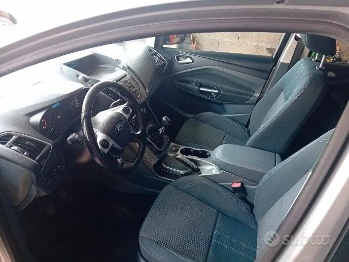 Ford C-Max 2013 photo 3