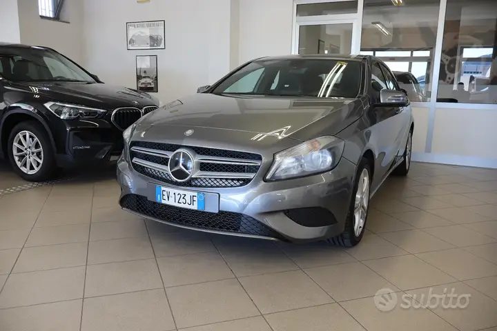 Mercedes-Benz A 180