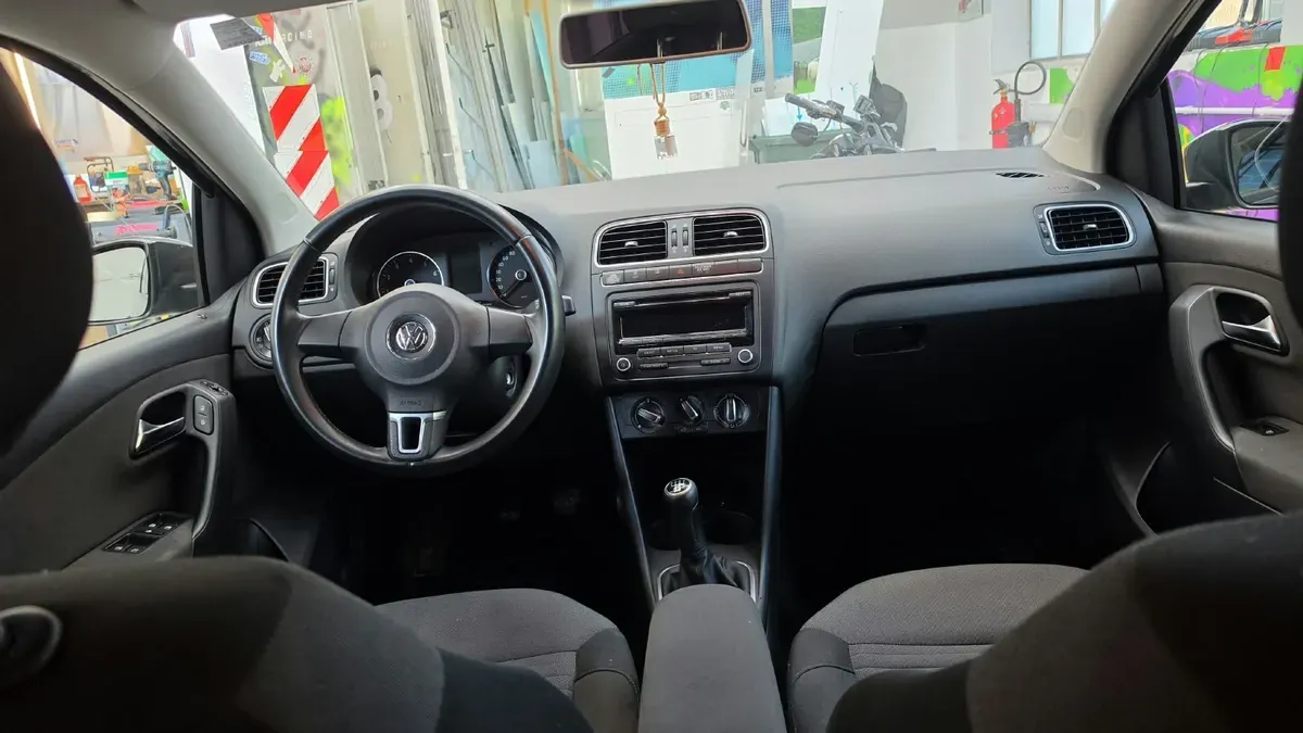 Volkswagen Polo 2013 photo 3
