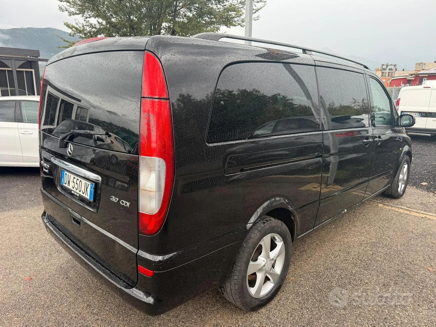 Mercedes-Benz Viano 2009 photo 5