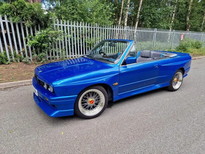 BMW 3 Series 1989 photo 4