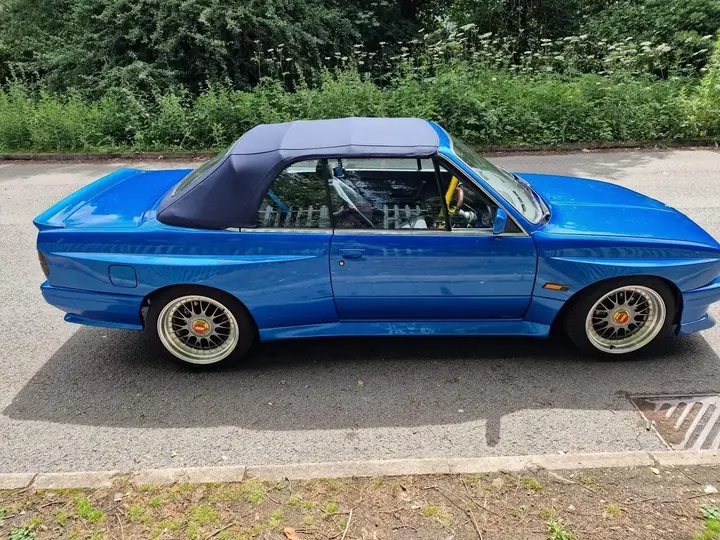 BMW 3 Series 1989 photo 2