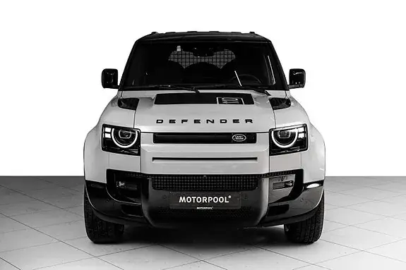 Land Rover Defender 110 2026 photo 4