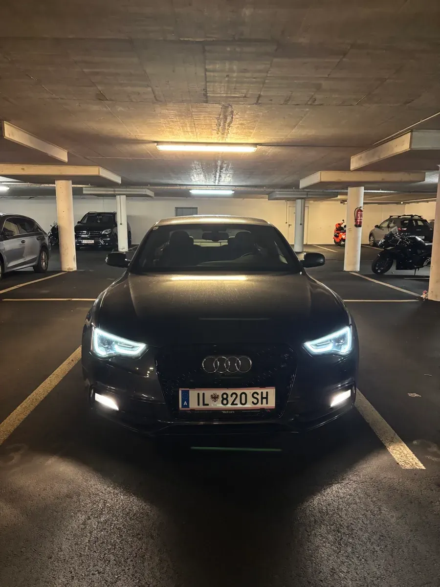 Audi A5 2015 photo 2