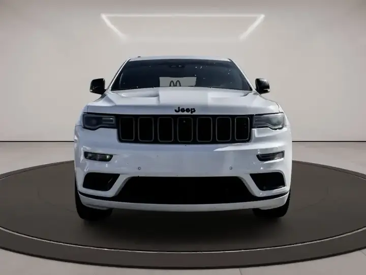 Jeep Grand Cherokee 2021 photo 2