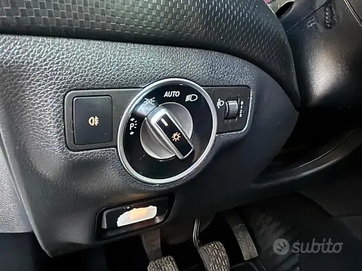 Mercedes-Benz A 160 2014 photo 5