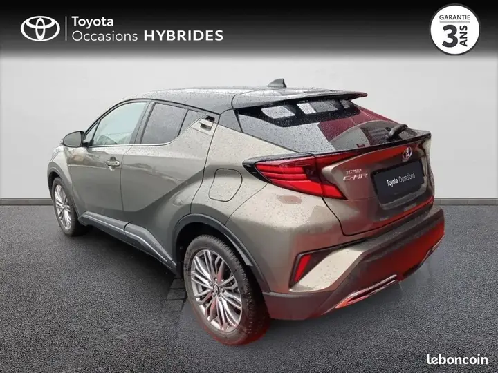 Toyota C-Hr 2021 photo 2