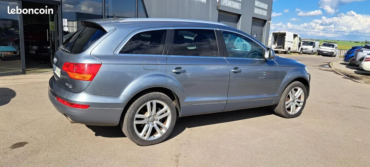 Audi Q7 2007 photo 4