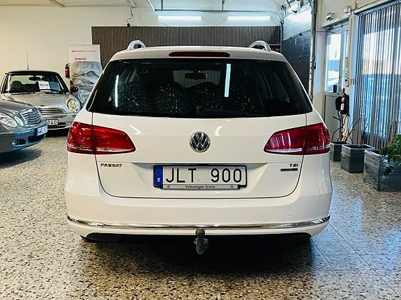 Volkswagen Passat 2013 photo 5