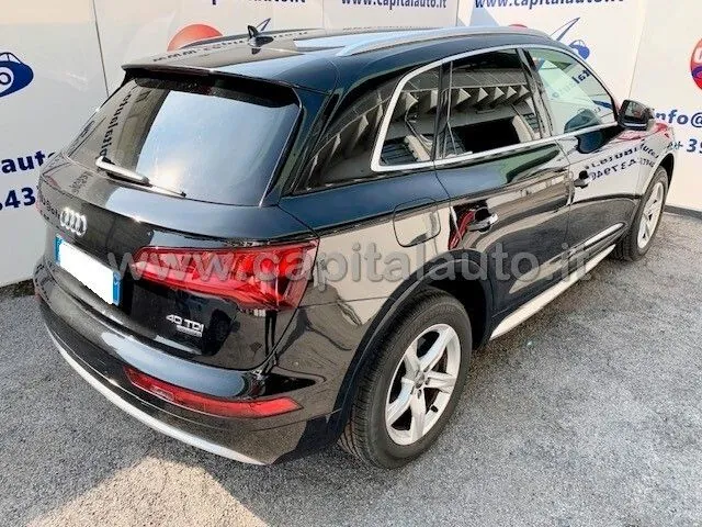Audi Q5 2019 photo 2