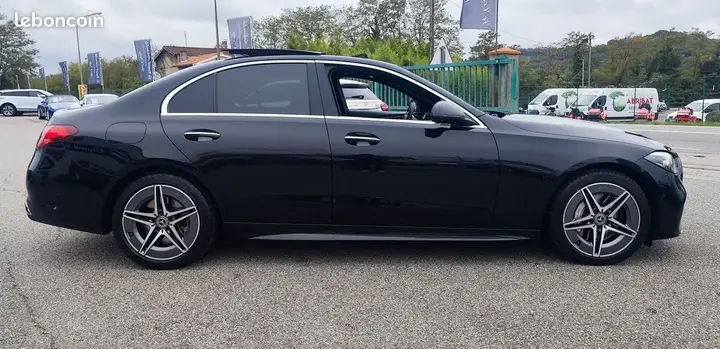 Mercedes-Benz C-Class 2023 photo 4