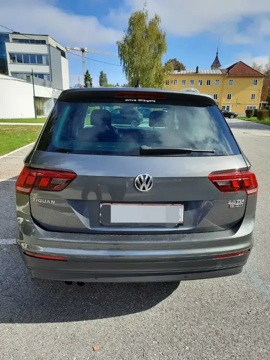 Volkswagen Tiguan 2017 photo 2