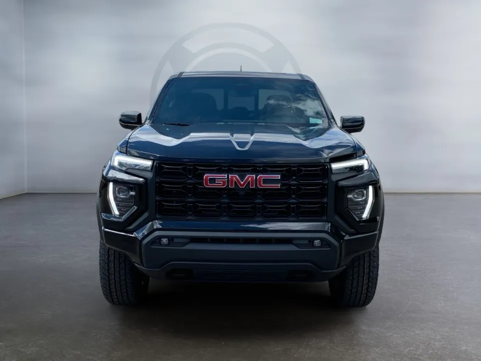 GMC Canyon 2026 photo 2