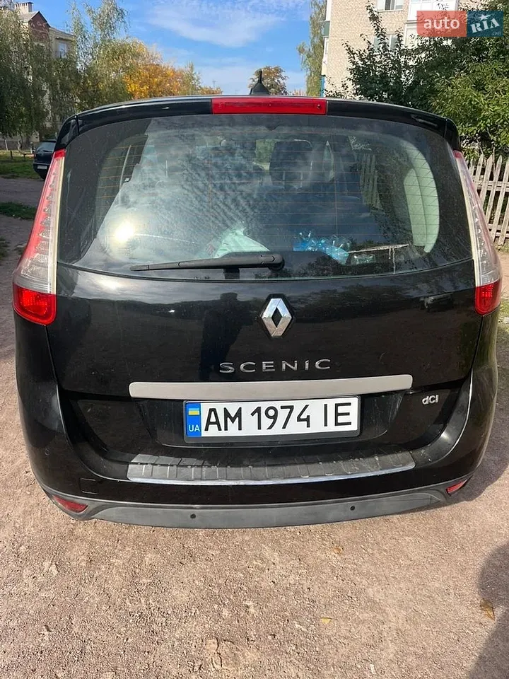 Renault Scenic 2011 photo 3