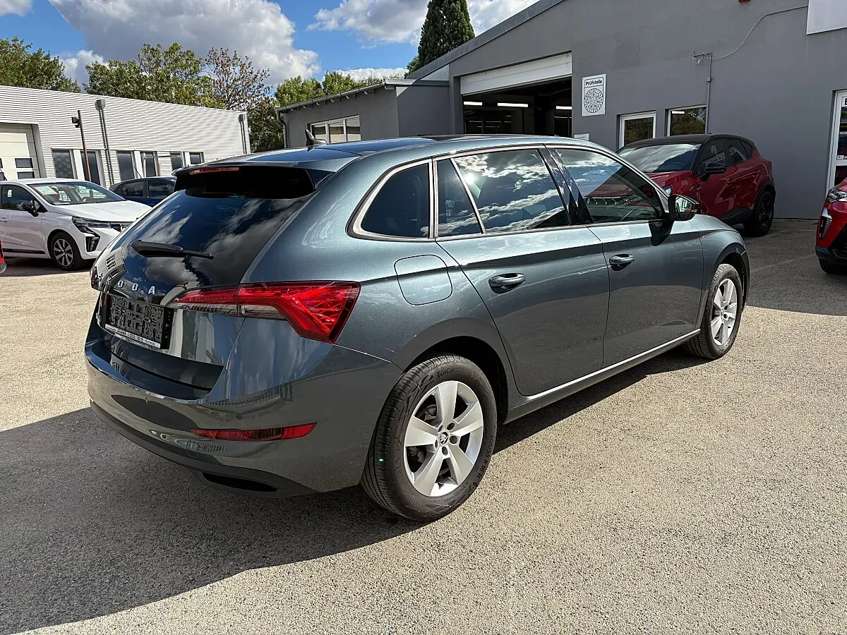 Skoda Scala 2021 photo 3