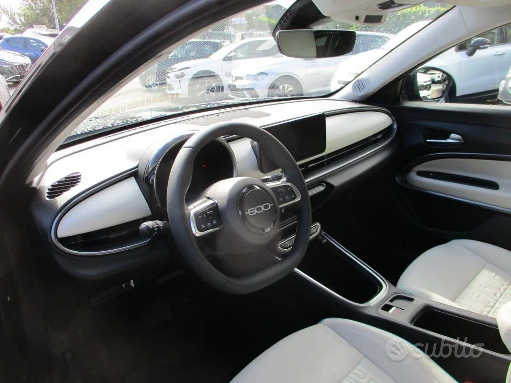 Fiat 600 2025 photo 3