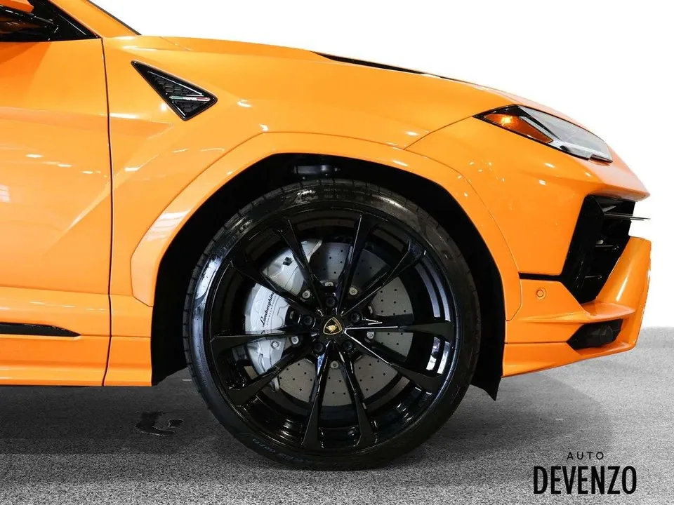 Lamborghini Urus 2024 photo 5