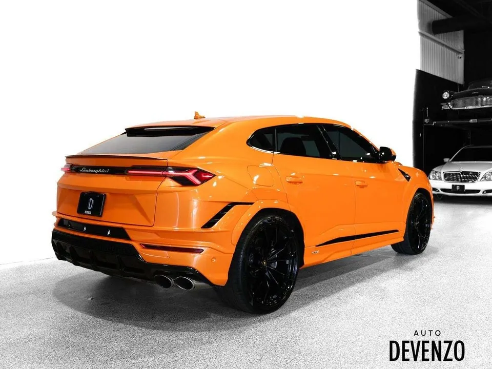 Lamborghini Urus 2024 photo 3