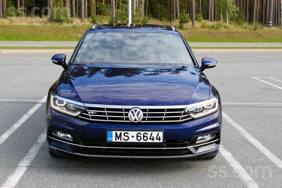 Volkswagen Passat 2019 photo 2
