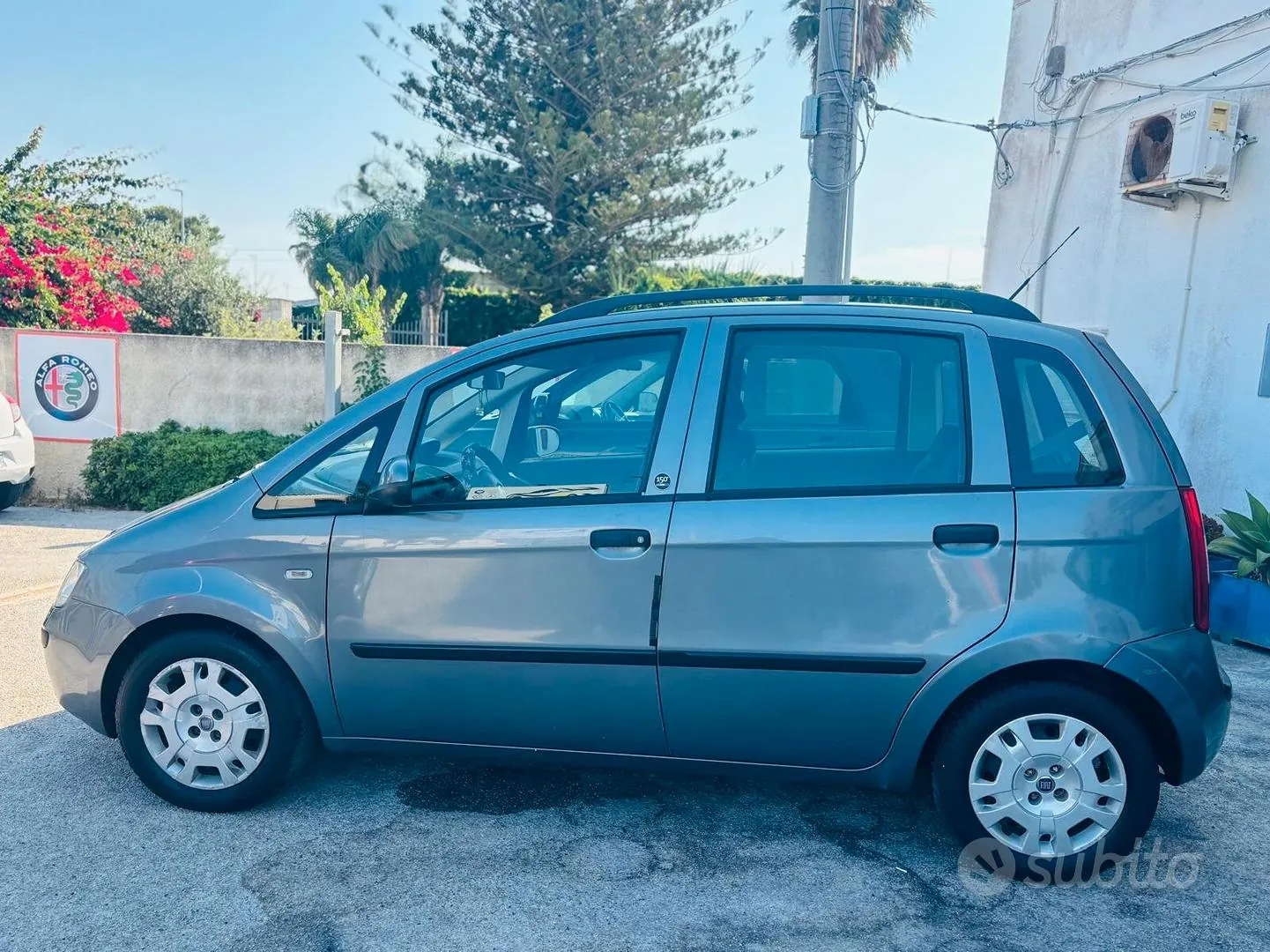 Fiat Idea 2011 photo 4