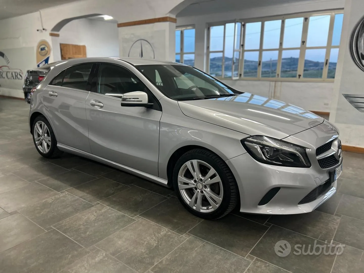 Mercedes-Benz A 200 2017 photo 5