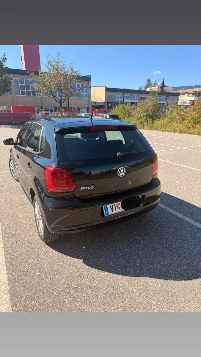 Volkswagen Polo 2012 photo 2