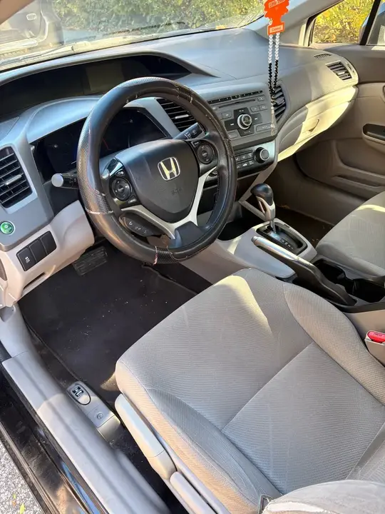Honda Civic 2012 photo 5