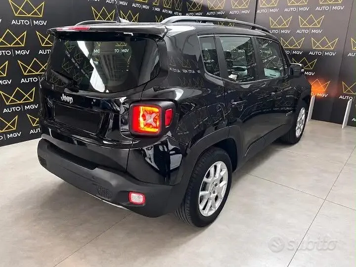 Jeep Renegade 2023 photo 4