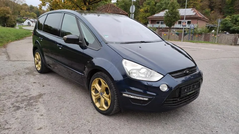 Ford S-Max