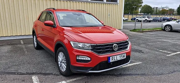Volkswagen T-Roc 2020 photo 2