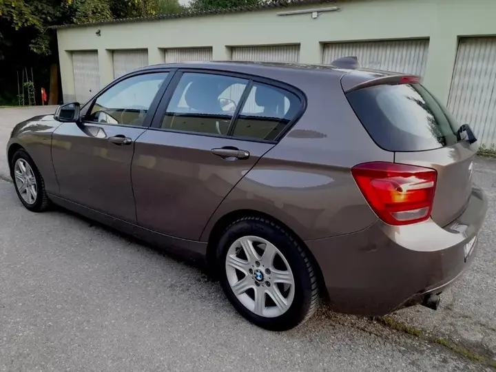 BMW 1 Series 2013 photo 2