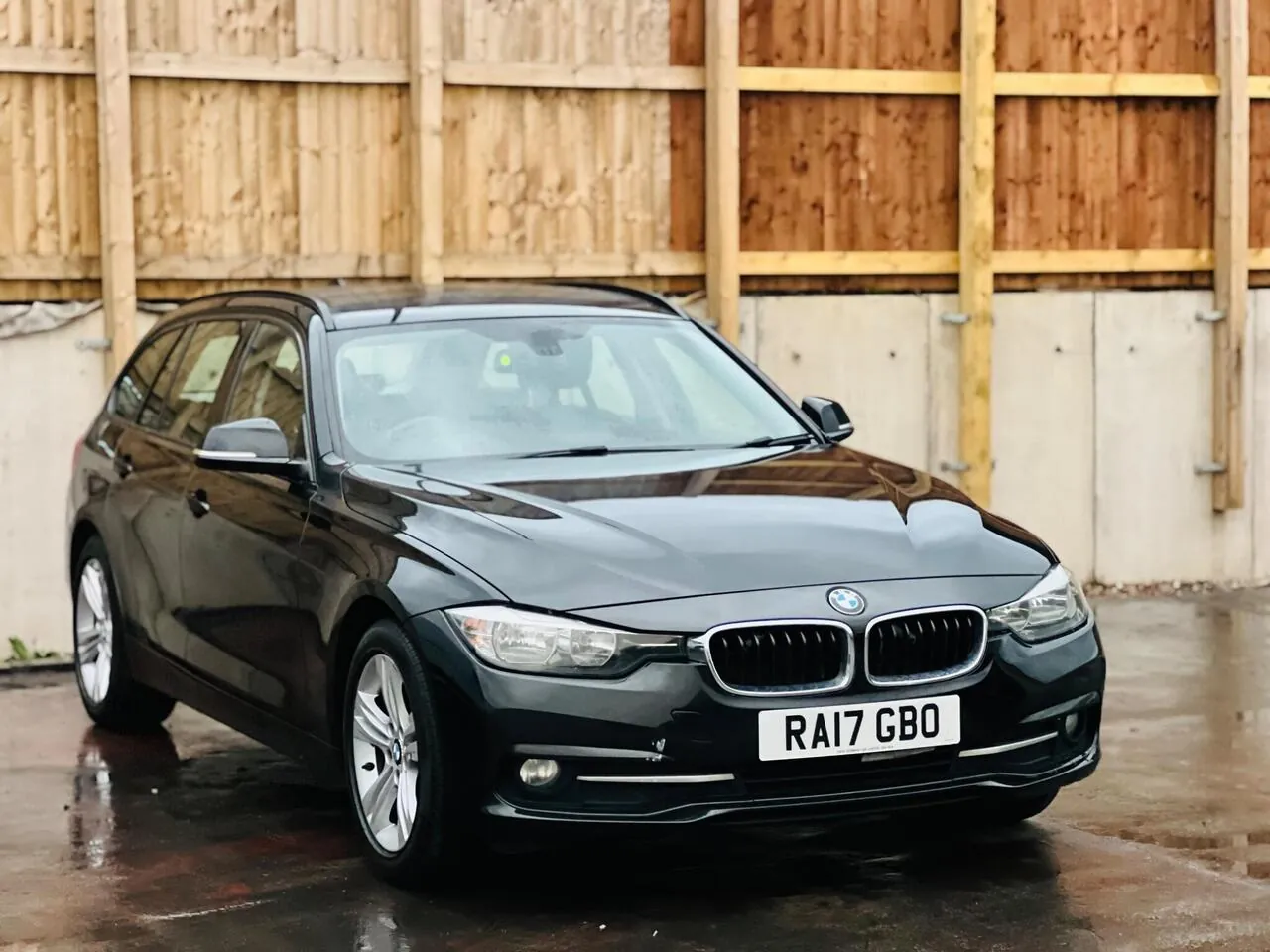 BMW 3 Series 2017 photo 3