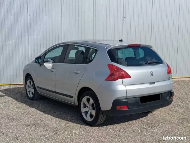 Peugeot 3008 2010 photo 4