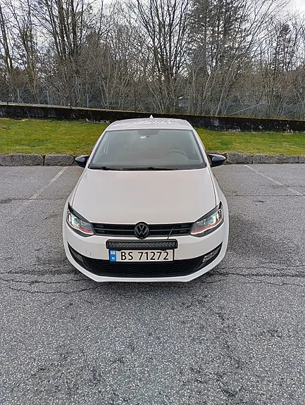 Volkswagen Polo 2010 photo 4