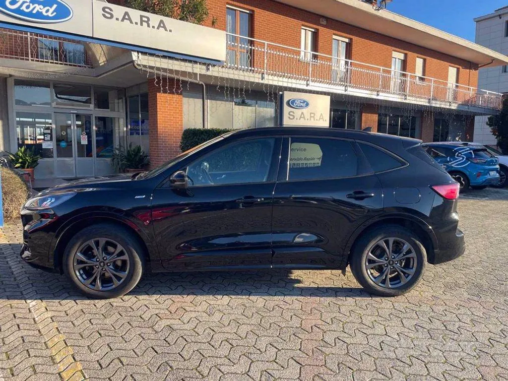 Ford Kuga 2022 photo 3