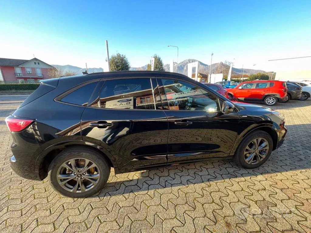 Ford Kuga 2022 photo 5