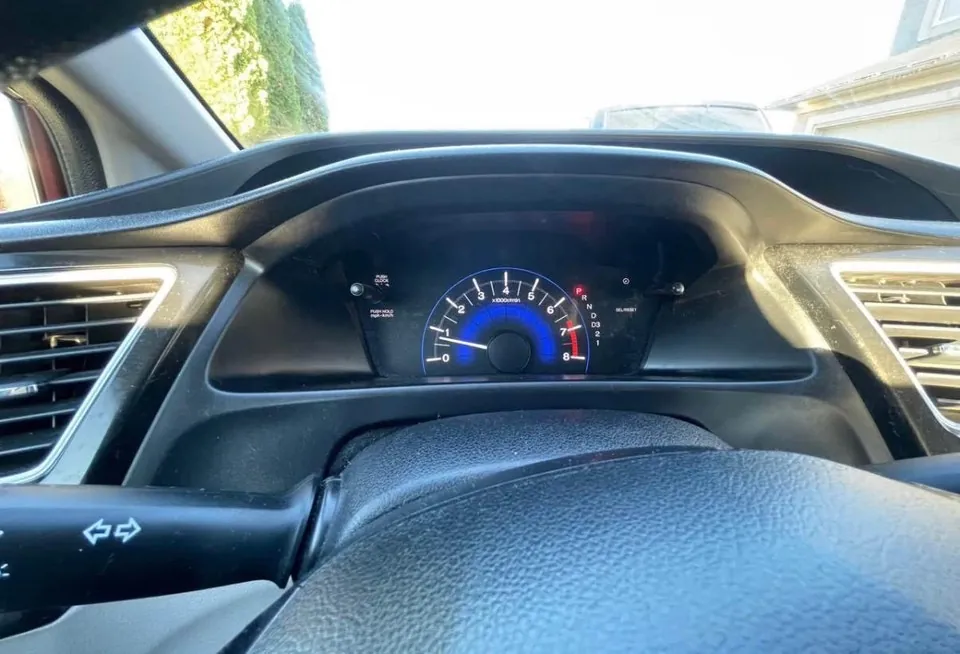 Honda Civic 2013 photo 3