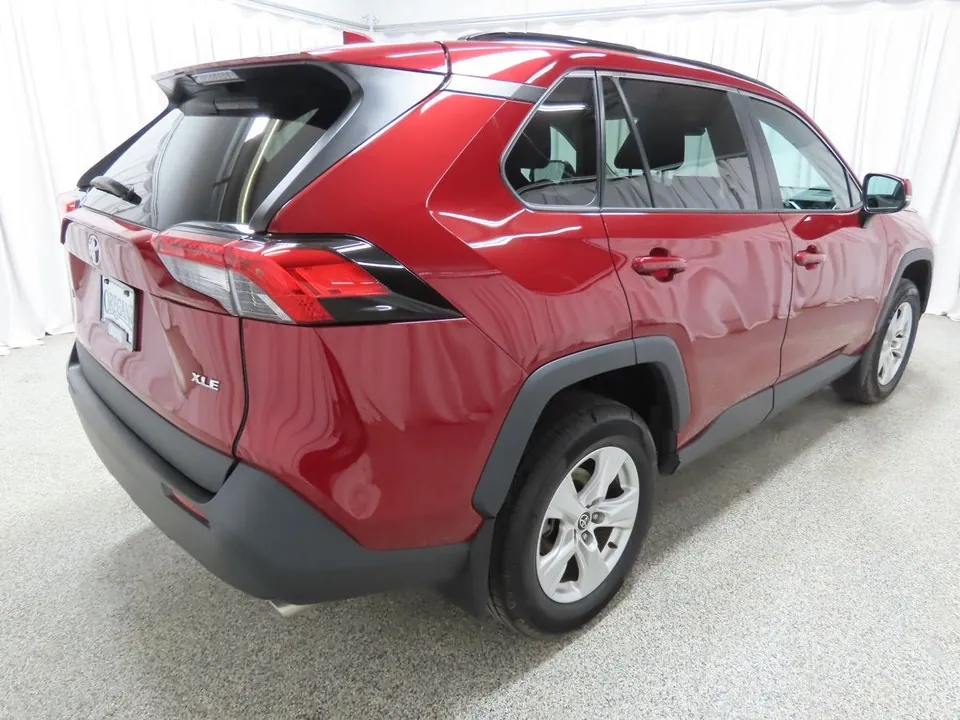 Toyota Rav4 2021 photo 3