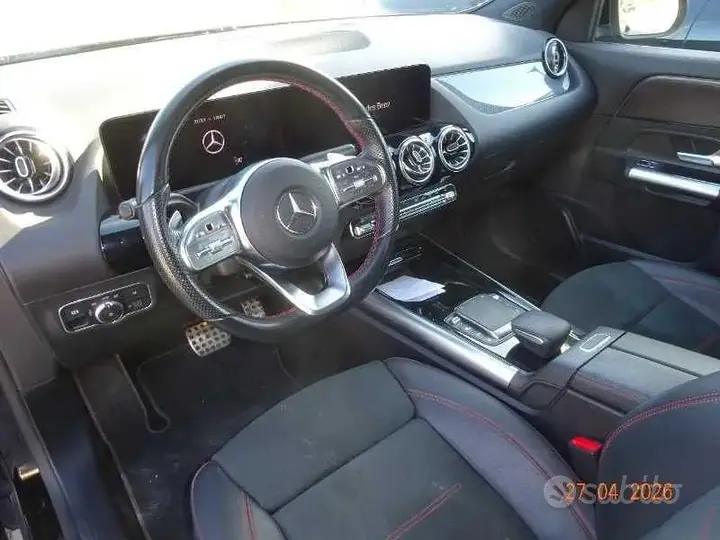 Mercedes-Benz Gla 2023 photo 5